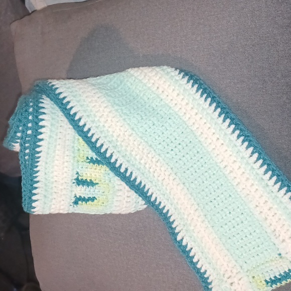 🍀Dark teal, white and mutli color infinity scarf (111023B). - Picture 2 of 3